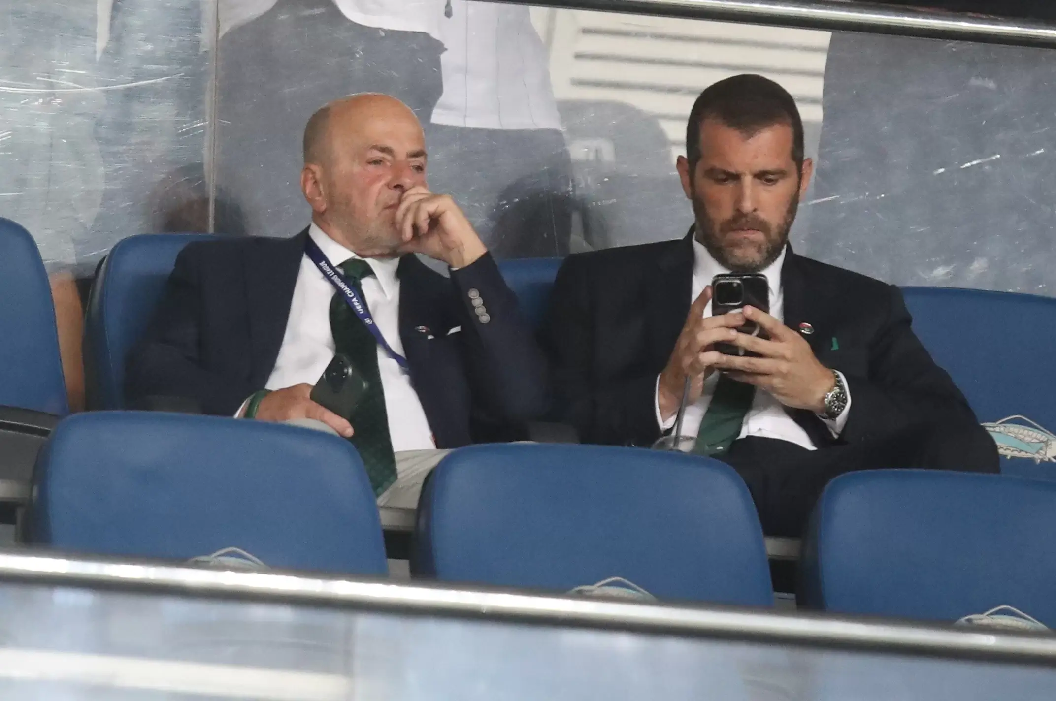 Στα Paparazzi μας: Λύκος για το τέρμα