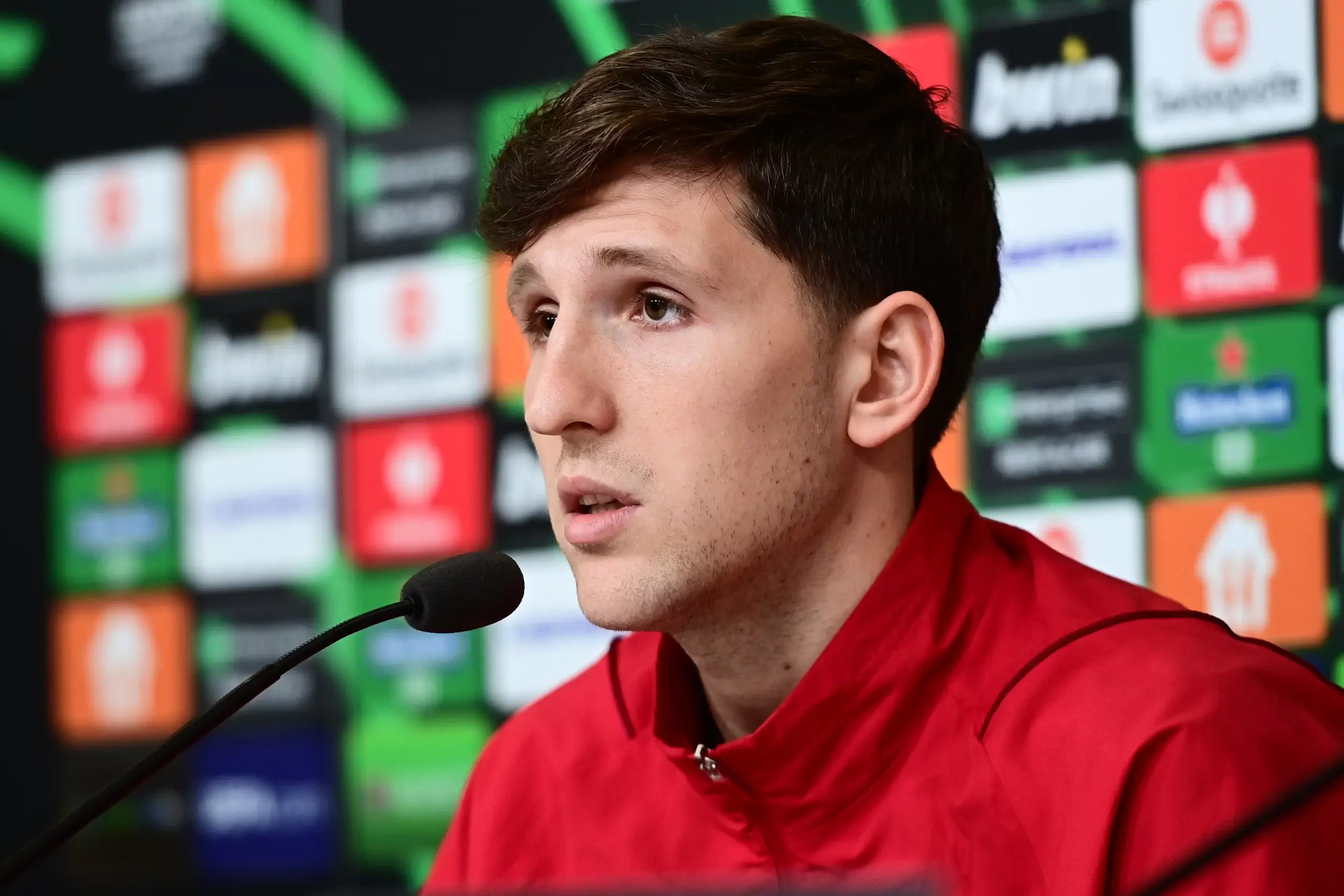 Στα Paparazzi μας: Ο απαράδεκτος