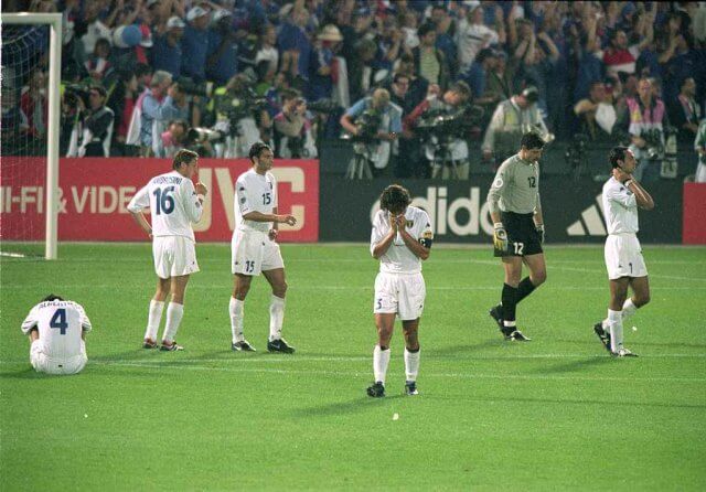 Euro 2000: «Είναι το γκολ, είναι ο θάνατος»