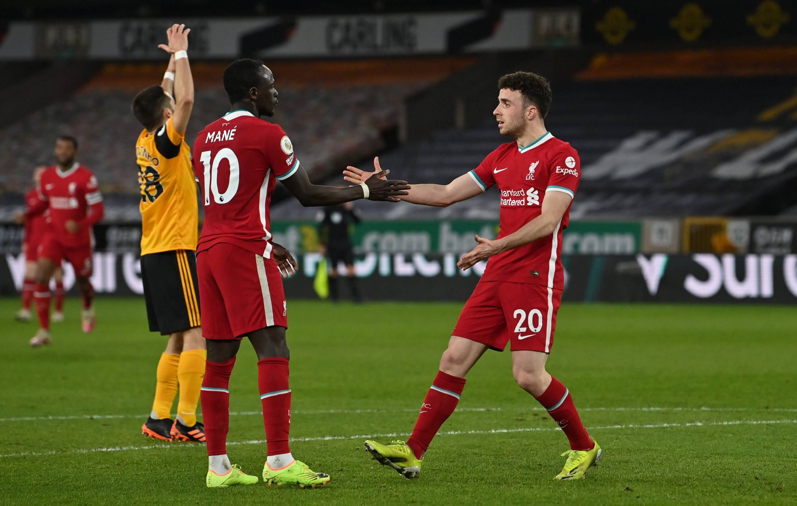 Novibet: Σπουδαία ντέρμπι στην ποδοσφαιρική Ευρώπη με 550+ αγορές και novispecials!