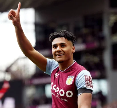 Γιορτάζει και πληρώνει στα γενέθλια του ο Γουότκινς