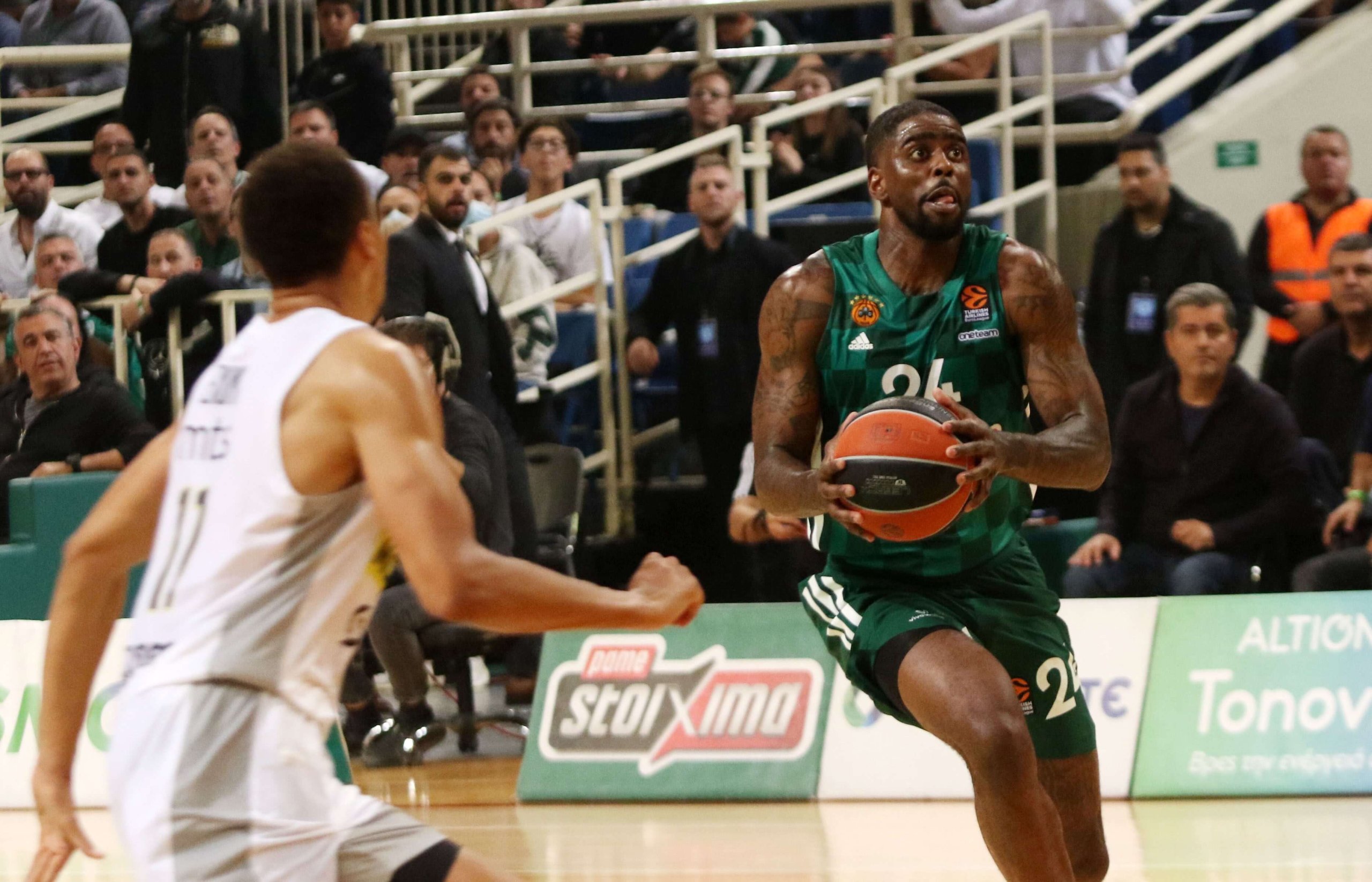 Novibet: Παναθηναϊκός – Μπασκόνια με 500+ αγορές και live streaming*