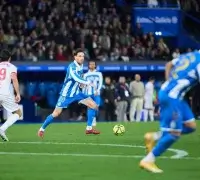 Η Ανάσταση που άργησε μία… εβδομάδα και η πρόταση της βραδιάς