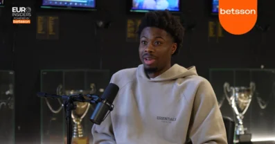 Αντετοκούνμπο: «Θέλω να πάρω ένα τρόπαιο με τον Άρη Betsson – Το σχόλιο του Γιάννη που με πλήγωσε και με άλλαξε» (vid)