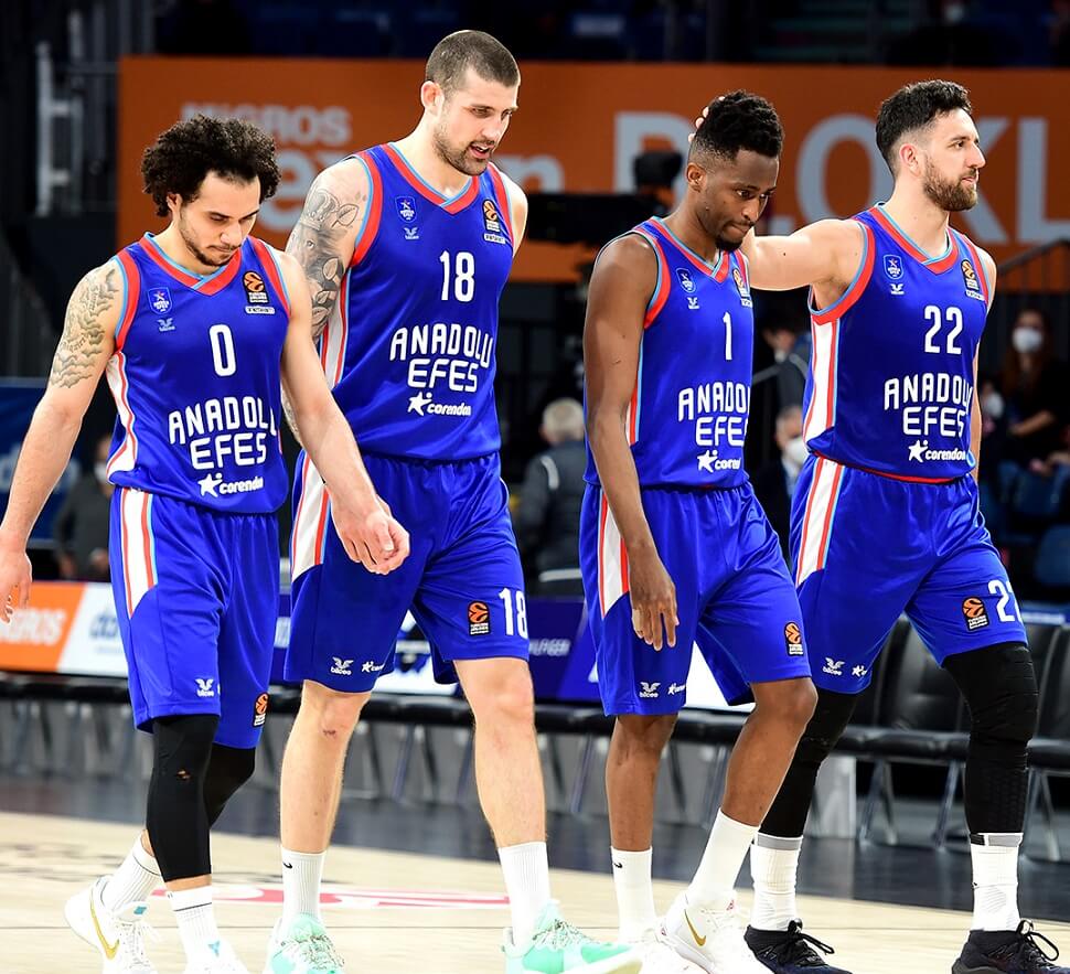 «Δαβίδ εναντίον Γολιάθ» στην Πόλη