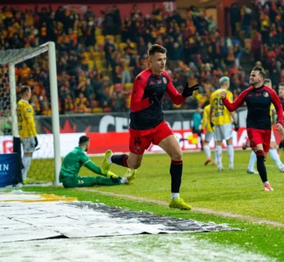 Τρία αουτσάιντερ για στοίχημα στο 31.15