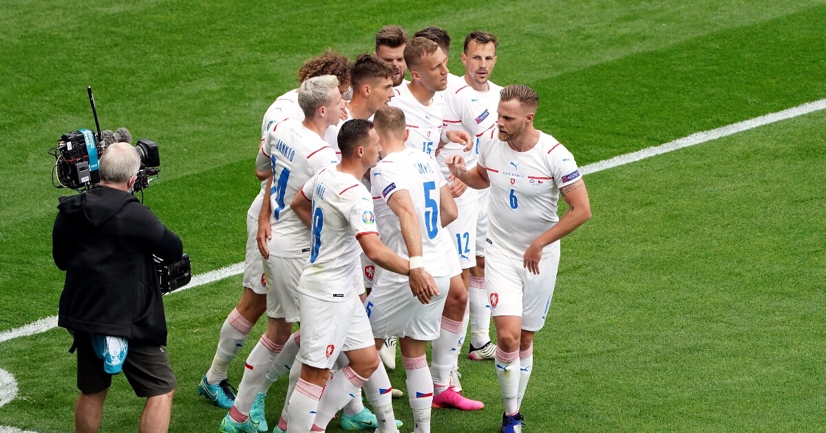 Ψάχνοντας αυτό που λείπει