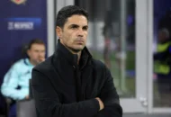 Ντέρμπι στα χαρτιά με ξεκάθαρη ανωτερότητα