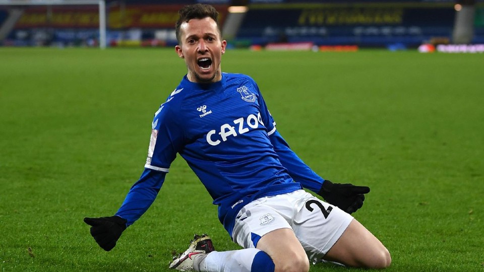 Μπερνάρντ: Το νέο αστέρι της Superleague