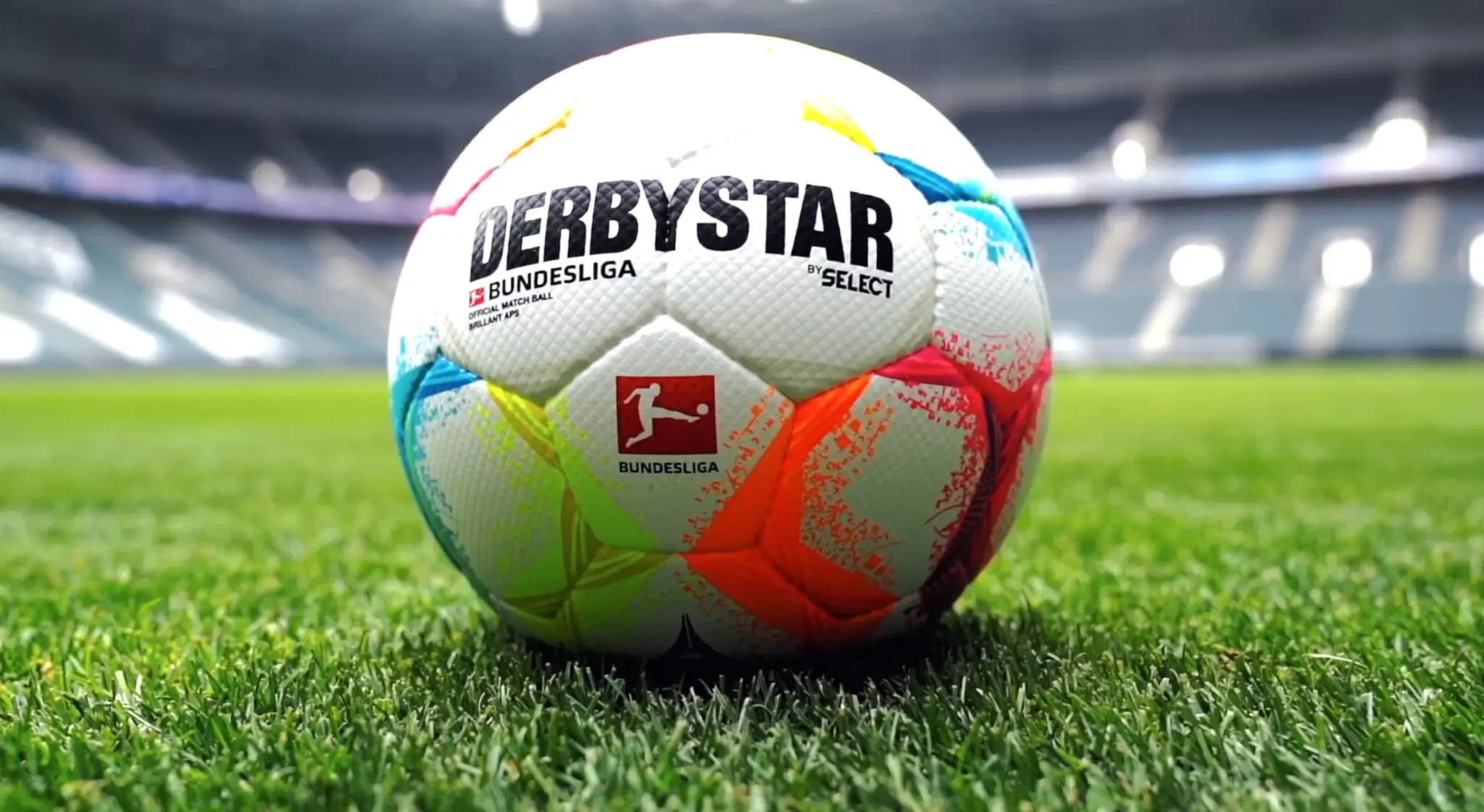 Мяч бундеслиги. Футбольный мяч за 3000. Мяч бундеслиги. Мячи адидас бундеслига. Футбольный мяч адидас torfabrik.