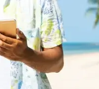 Mobile‑First Summer: Πώς να παίζεις Live Casino από την παραλία ή το εξοχικό