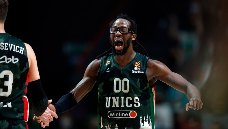 Στο προσκήνιο ο «εμφύλιος»