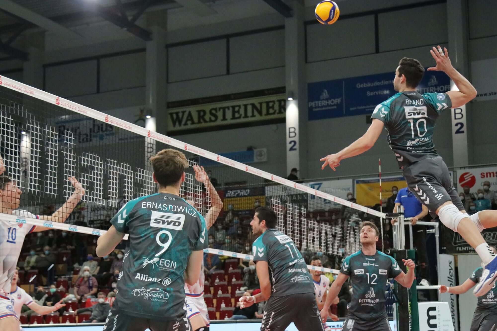 Θα πέσουν οι μάσκες