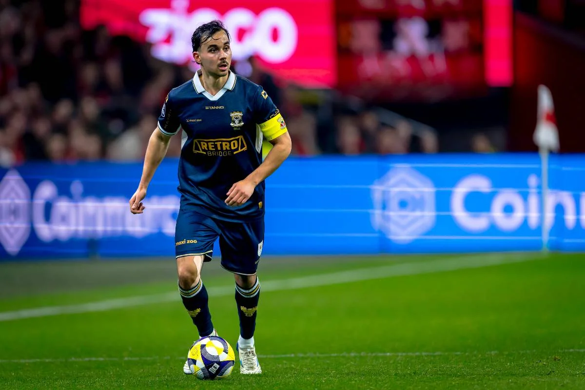 Η επίδοξη πράκτωρ 007 και οι «Ιπτάμενοι» Ολλανδοί