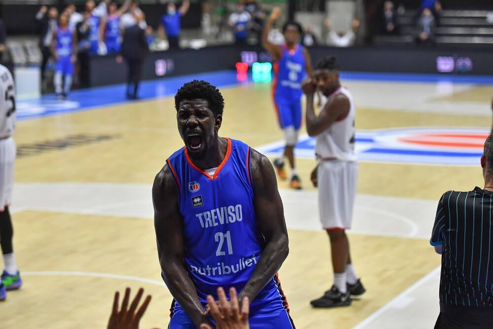 Με δύο παιχνίδια από Ευρωλίγκα και ένα του BCL