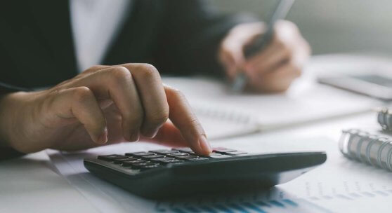 junior accountant