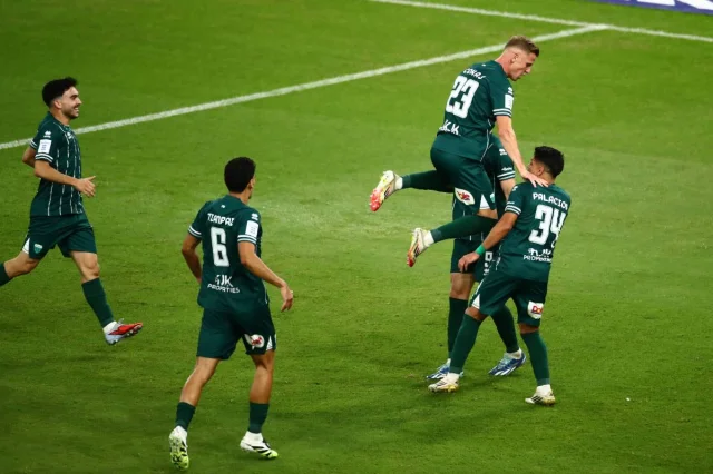 Τριπλασιάζουν η 4αδα της Stoiximan Σούπερ Λιγκ και η Μάντσεστερ Γιουνάιτεντ