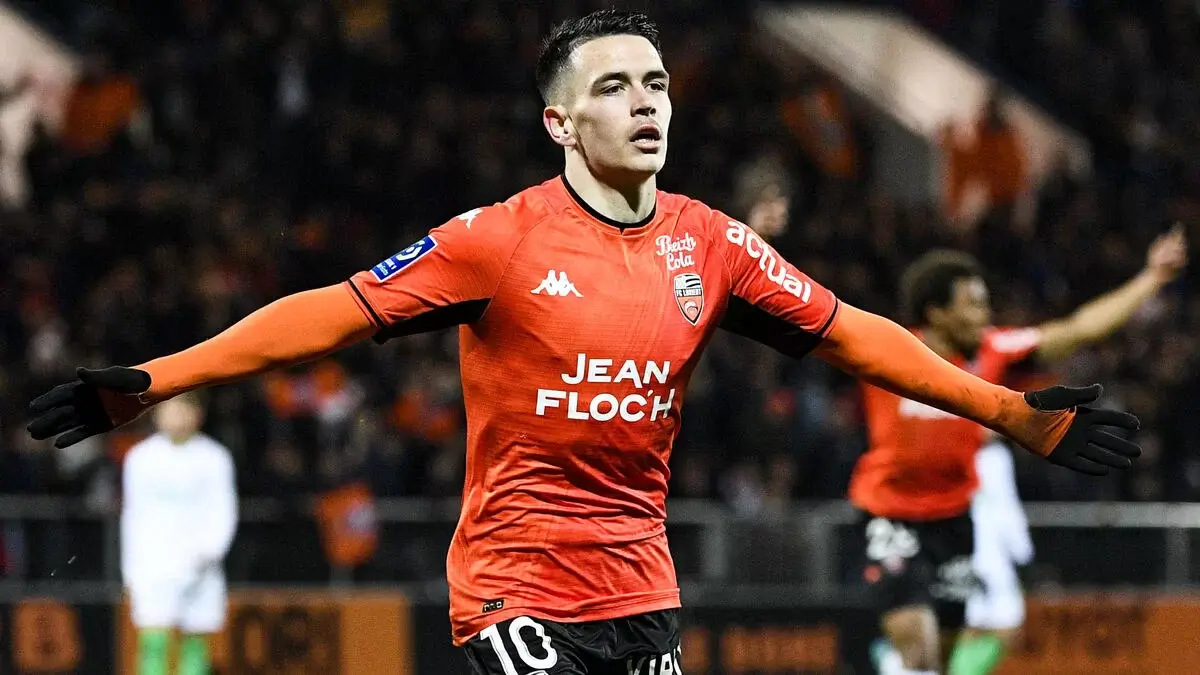 Η… χάρη στη γειτόνισσα και τα πολλά γκολ