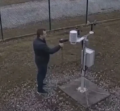 Έτσι έκλεψαν στοιχηματική εταιρία με… σεσουάρ!