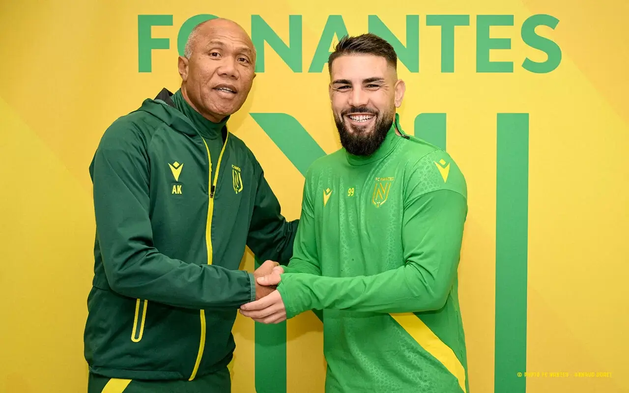 Λείπουν οι κακοί αμυντικοί της και πληρώνει 6.00