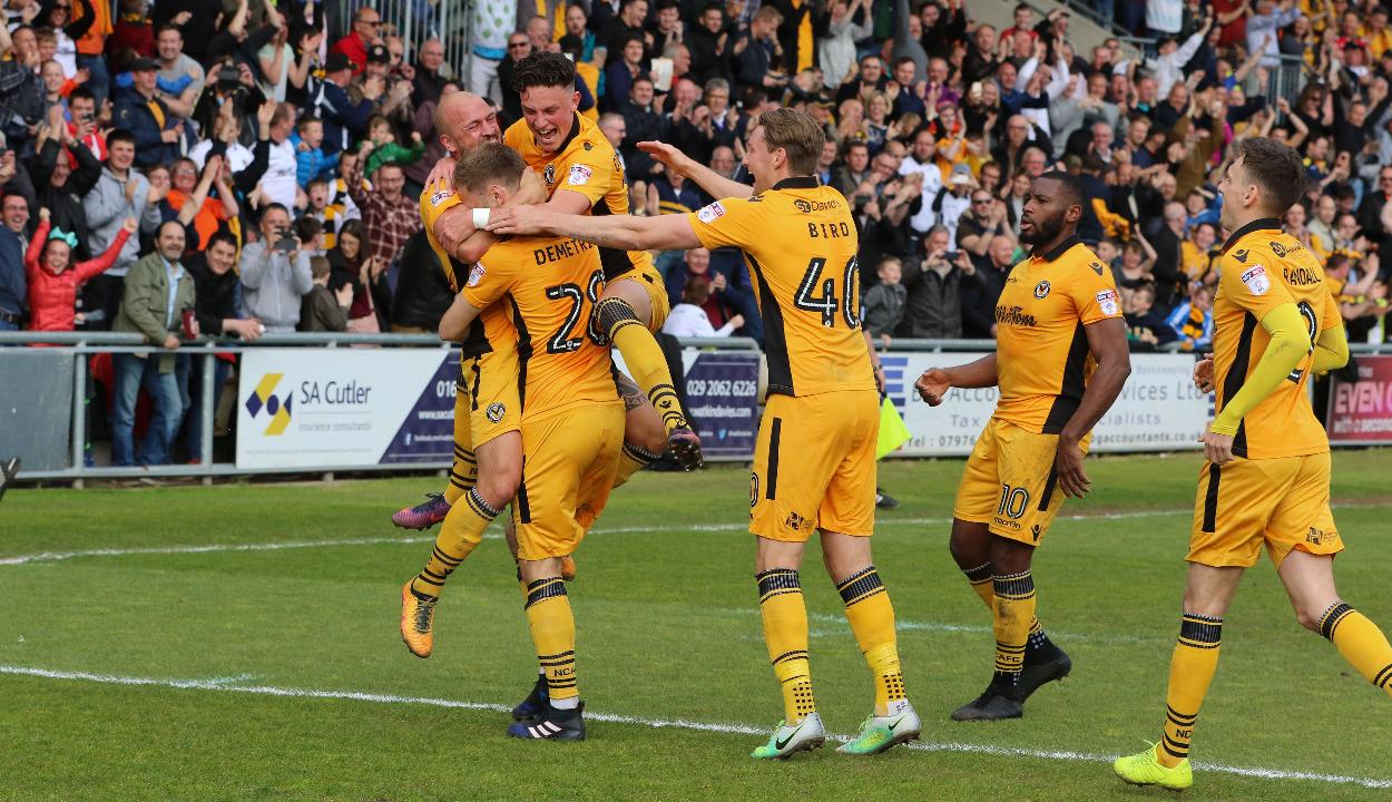 Σέντρα με σύστημα και μονό