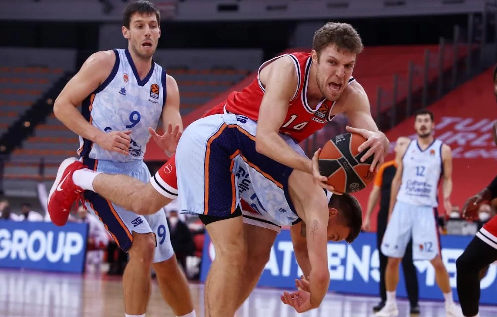 Novibet: Βαλένθια – Ολυμπιακός με live streaming*