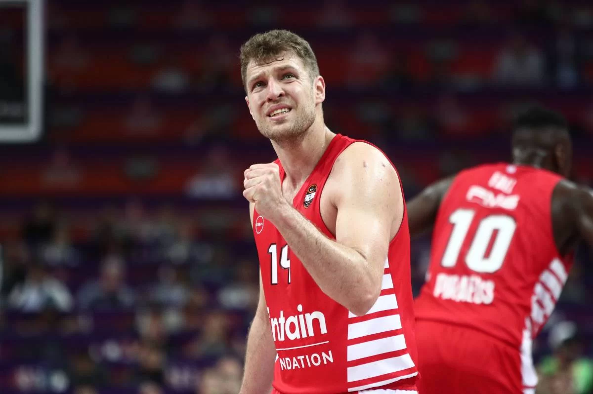Σάσα Βεζένκοφ: Παράθυρο στο NBA ή Ολυμπιακός;