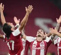 Ο ενισχυμένος* Ελ Κααμπί και η φόρμα του Άγιαξ εντός