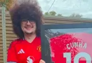 Γιουνάιτεντ για ταμείο και... κουρείο!