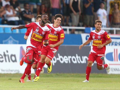 Πιο αδιάφορα από… φιλικά