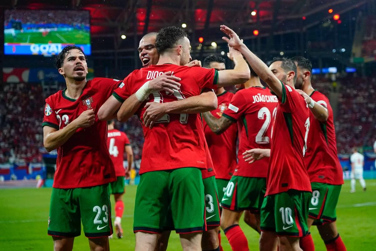 Ψάχνει νίκη η Ελβετία, θέαμα στην Πορτογαλία