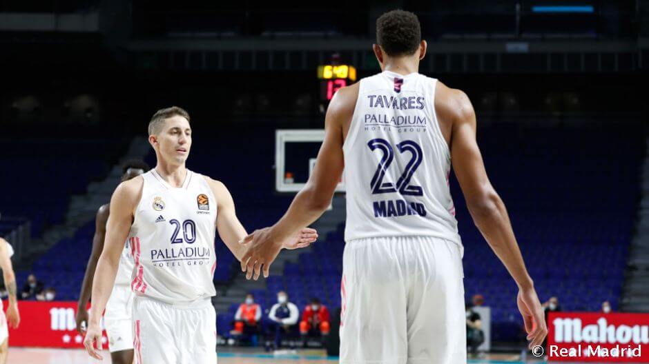 Με δύο παιχνίδια από την Ισπανία