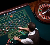 Πώς φτιάχνονται οι ρουλέτες: Η βιομηχανία πίσω από τα επίγεια καζίνο