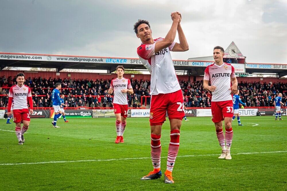 Ακολουθούν αντίθετη διαδρομή