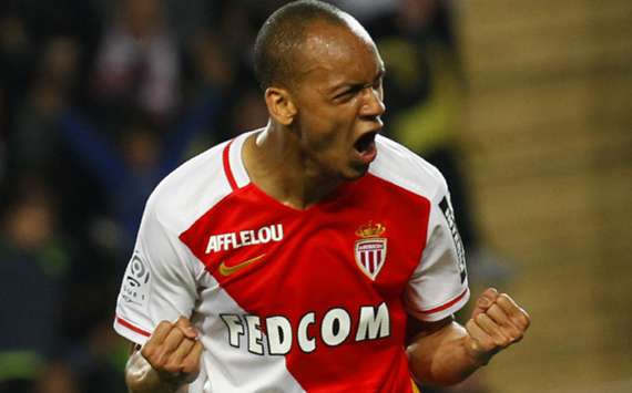 Τέσσερα συν ένα