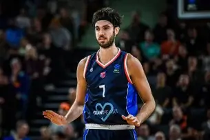 Ο Μήτογλου από τα 6,75, ο διακόπτης που δεν γυρίζει και το ξέσπασμα