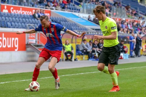 Με αξία, με έμπνευση, με πονηράδα!