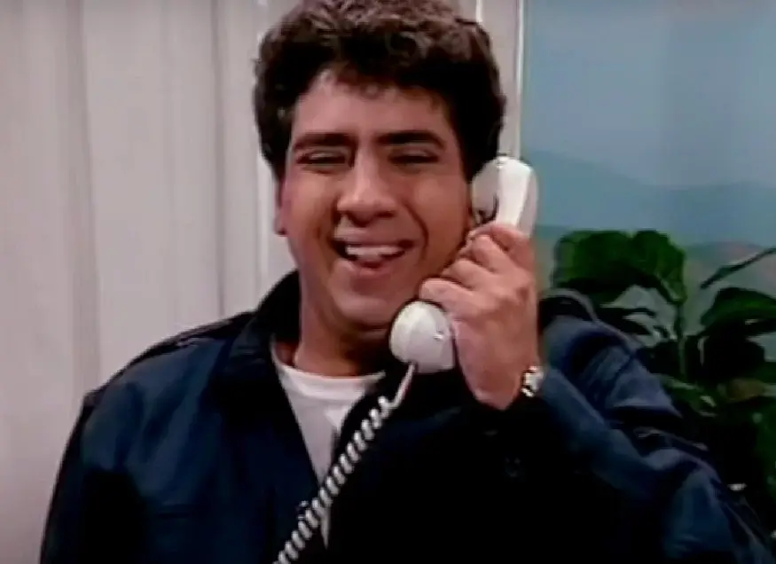 Στα Paparazzi μας: Νέα Αγχίαλος Εμπιστευτικό