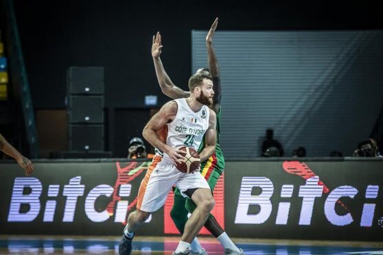 Με δύο επιλογές για τον τελικό του Afrobasket