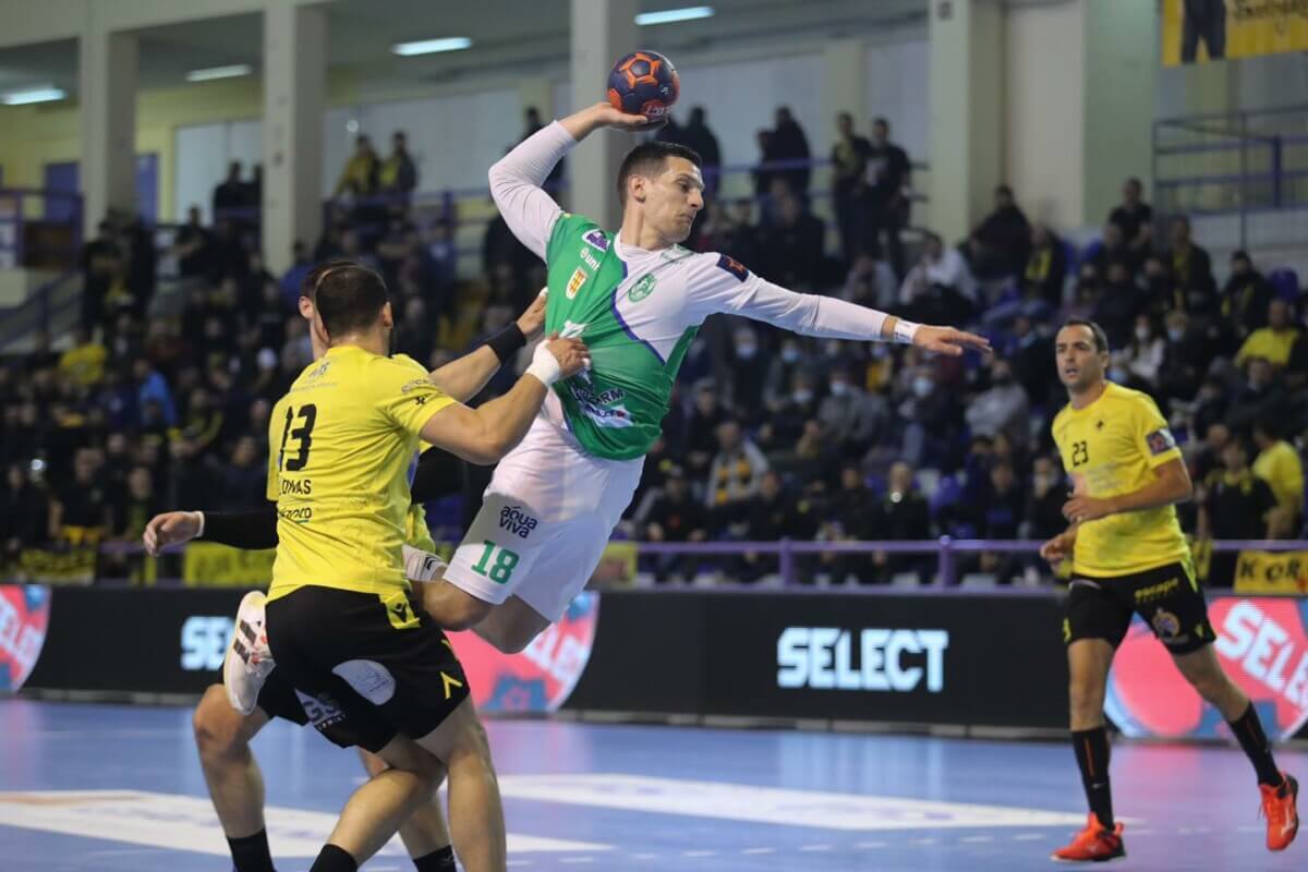 Ραντεβού με την ιστορία